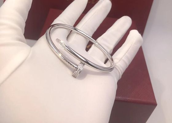 Presente de casamento Cartier Nail Bracelet With Diamonds criativo original